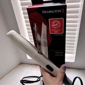 Remington Straighten & Curl Hair Styler